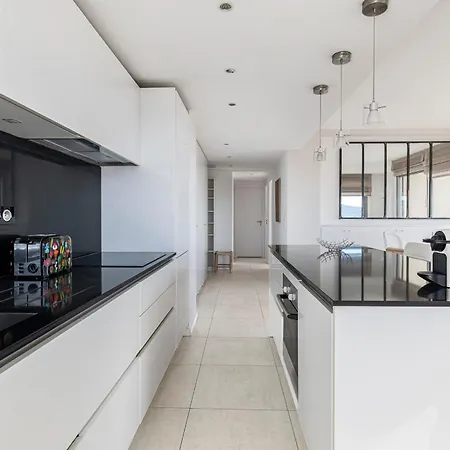 アパート With Pool - Sea View *